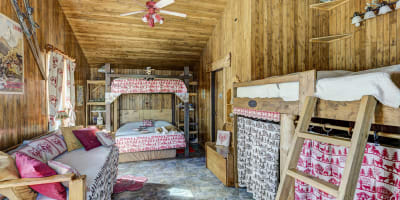 Chambre thématique au Gîte Ambrelane.