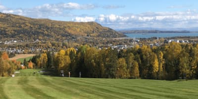 Vue du terrain du Golf Baie-Saint-Paul.