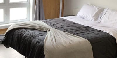 A room at Hôtel Auberge St-Félicien.