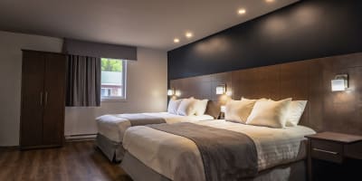 Hôtel Marineau La Tuque - Chambre avec deux lits