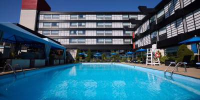 Hôtel Ruby Foo's - Grande piscine extérieure