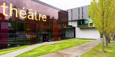 Le Grand-Espace en été.