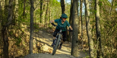 Vélo au Mont Rigaud.