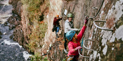 Via ferrata en été.