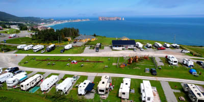 camping_du_phare_a_perce_1