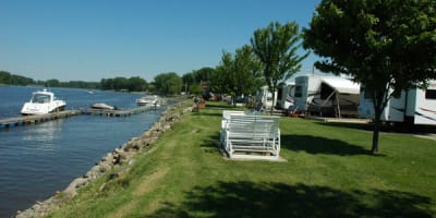 camping_marina_mr_b_1