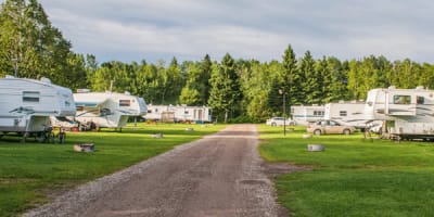 camping_mont_plaisant_1