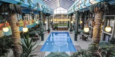 centre_de_congres_et_hotel_la_sagueneenne_1