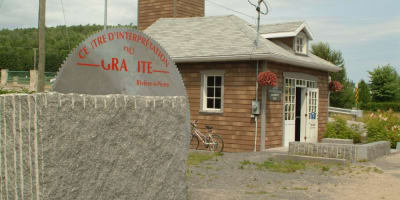 centre_dinterpretation_du_granite_1