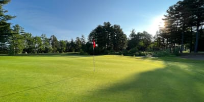 club_de_golf_les_quatre_domaines_1