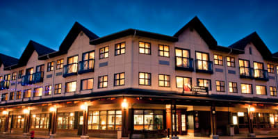condos__hotel_stoneham_1