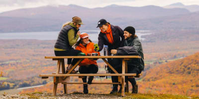 defi_randonnee_helly_hansen_a_bromont_montagne_dexperiences_1_a
