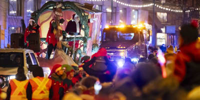 defile_du_pere_noel_de_sherbrooke_1_h