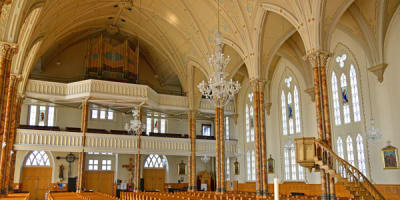 eglise_sainte_anne_de_la_perade_1