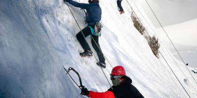escalade_de_glace_a_la_chute_montmorency_1_h