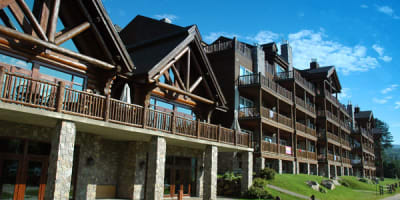 grand_lodge_mont_tremblant_le_1