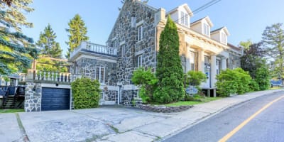 le_manoir_du_rocher_de_grand_mere_1