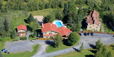 le_montagnard_hotel_condos_et_chalets_1
