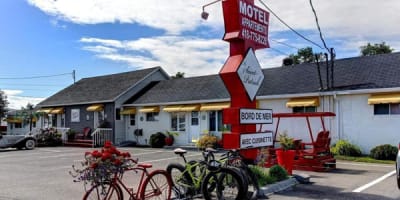 le_saint_patrick_motel_1