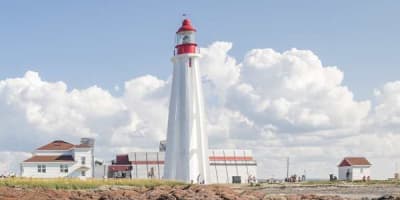 lieu_historique_national_du_phare_de_pointe_au_pere_1