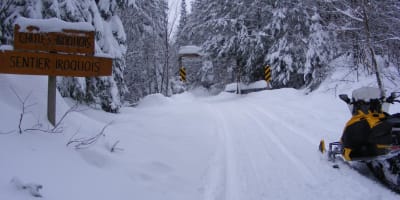 motoneige_et_quad_cet_hiver_en_petite_nation_1_h