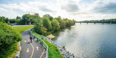piste_cyclable__la_route_des_champs_1