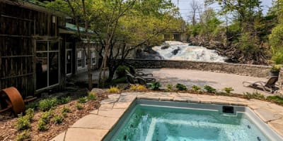 spa_de_lauberge_le_moulin_wakefield_1