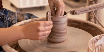 Poterie - Tour des Arts.