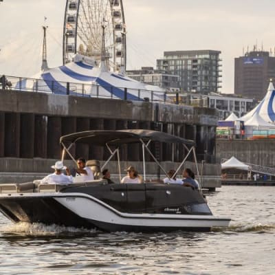 Tour privé en bateau avec capitaine – Vieux-Port de Montréal