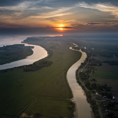 Confluence, an immersion between river and stream  