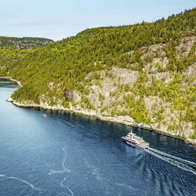 Croisière aux baleines à Tadoussac et exploration du fjord du Saguenay