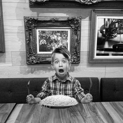 Kids eat free