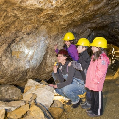 Aventure sous la terre