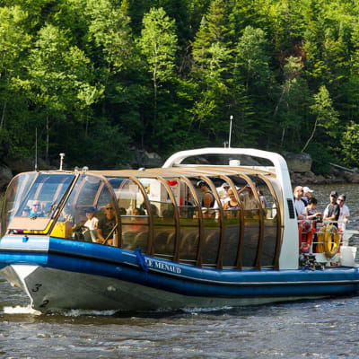 Croisière découverte en bateau-mouche