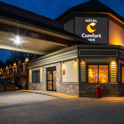 Mont-Laurier getaway Package (Comfort Inn de Mont-Laurier)
