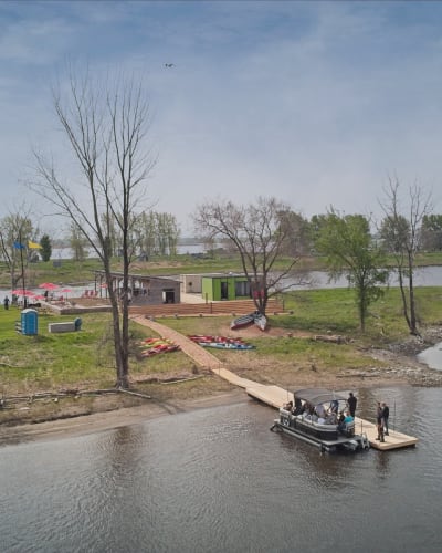 Vue aérienne du quai de la Base nautique de Repentigny.