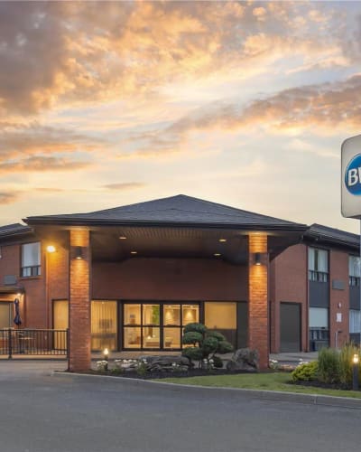 Best Western Hotel Brossard - Extérieur
