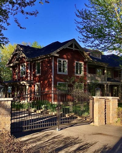 Château Venise - Extérieur du chalet l'été