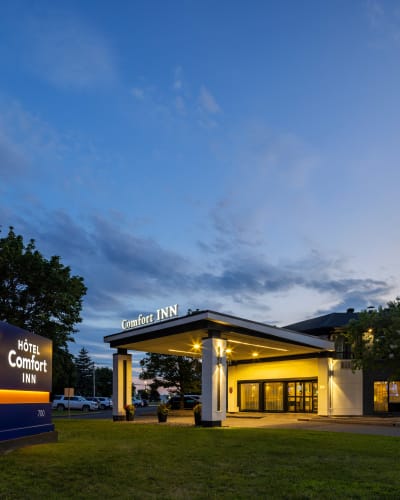 Comfort Inn Montreal Aeroport - Extérieur de l'hôtel