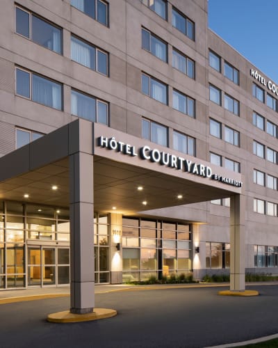 Courtyard by Marriott Aéroport de Montréal - Extérieur de l'hôtel