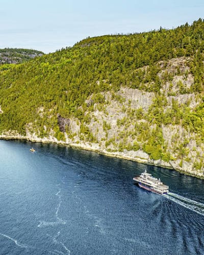 Croisières AML Tadoussac - Croisière aux baleines à Tadoussac et exploration du Fjord du Saguenay