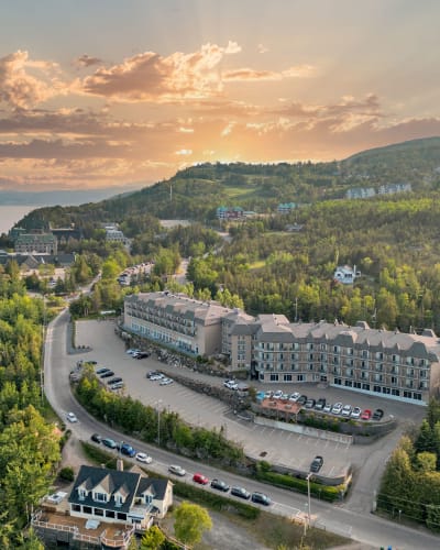 Hôtel Pavillons et Spa Le Petit Manoir du Casino 