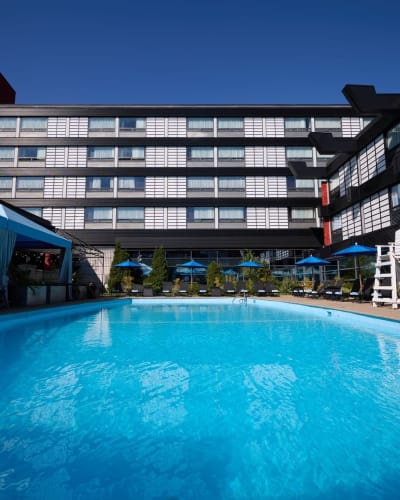Hôtel Ruby Foo's - Grande piscine extérieure