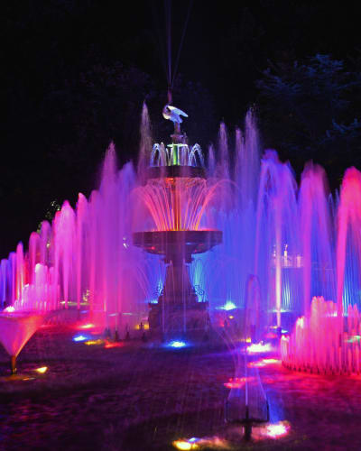 Parc du Sacré-Cœur -  fountain show "Water, sound and light "