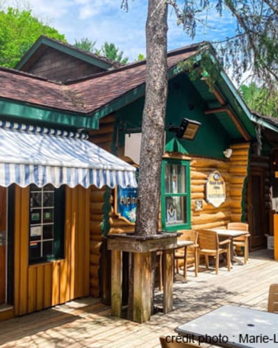 auberge_alpine_inn_1