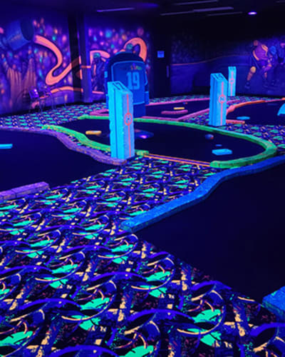 bar_laitier_mini_golf_fluo_samuse_1