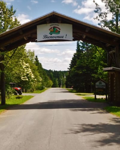 camp_forestier_de_saint_luc_1