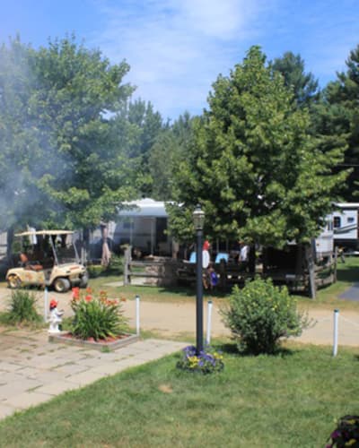 camping_domaine_le_corral_1