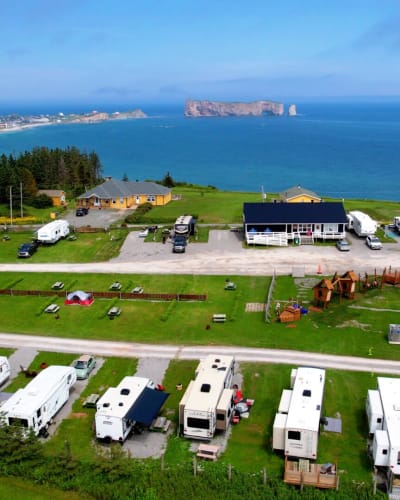 camping_du_phare_a_perce_1