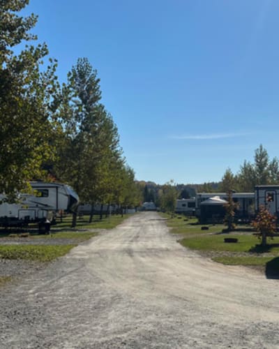 chalets_camping_lac_aux_sables_1